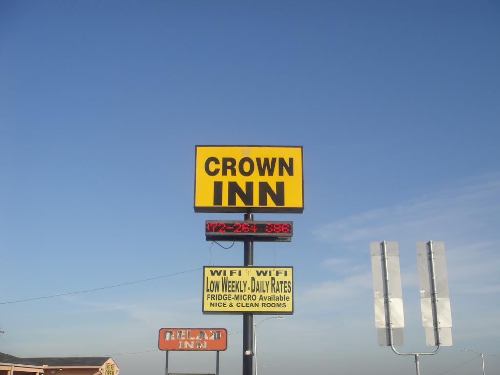 Crown Inn 大草原城 外观 照片
